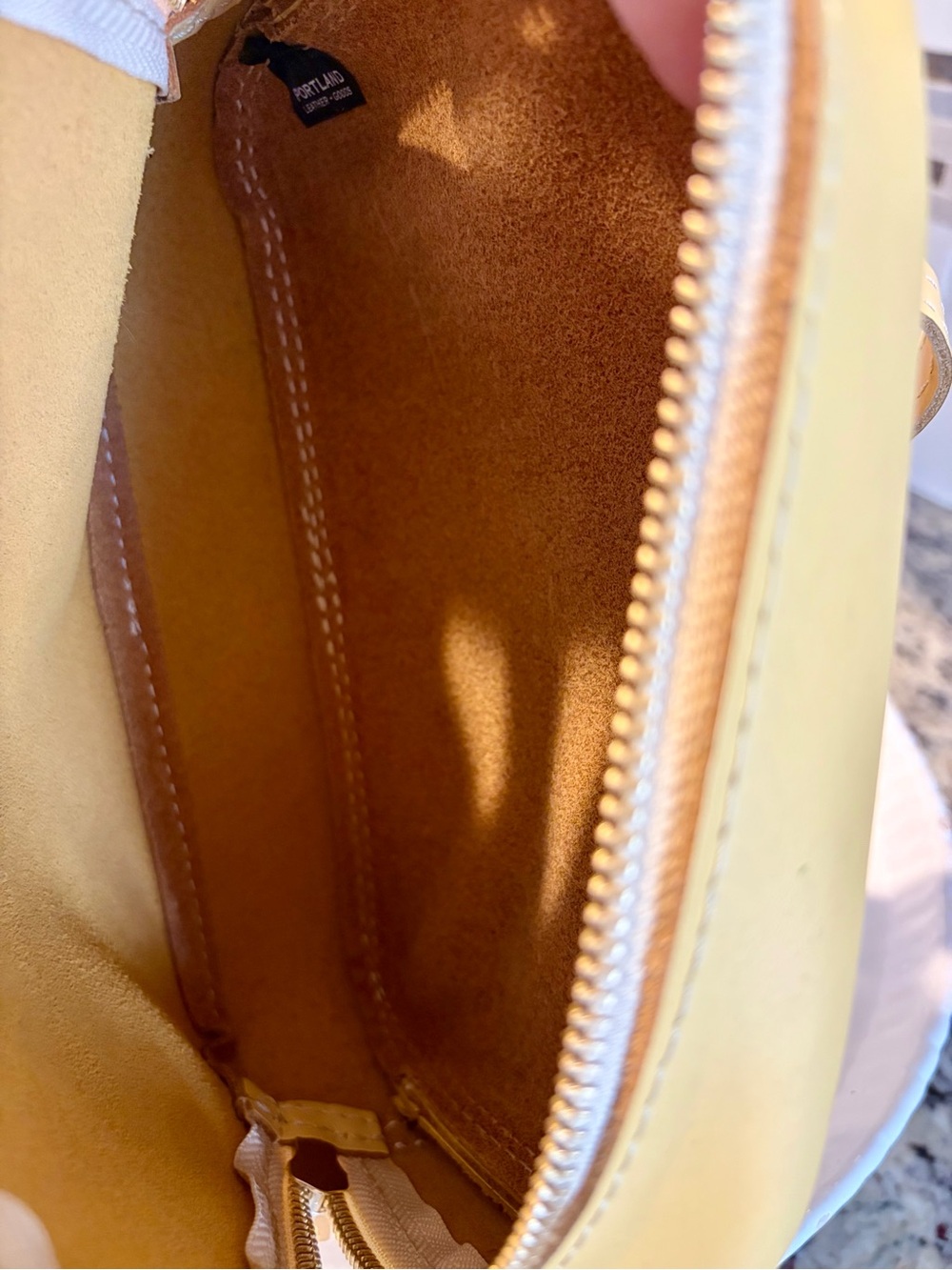 Portland Leather Goods Small Camera Bag Toaster – Smooth Vanilla - Picture 3 of 5